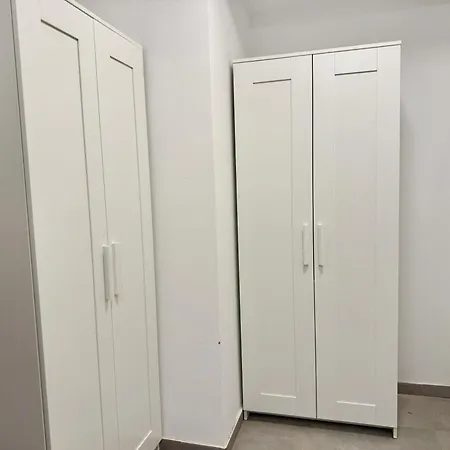 Apartament Stylish Near Vienna Wiener Neudorf